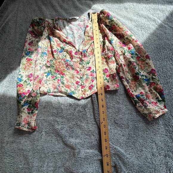 Zara Women Top Small Babydoll Romantic Floral Cropped Button Up Satiny Y2K 18126 - Picture 4 of 7